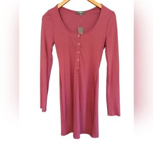 Lulu's Ribbed Mini Dress • Medium • Burgundy • NWT